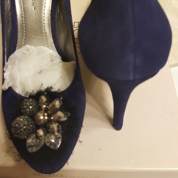 NEW BCBG Dark Navy women pumps - Picture 6 of 6